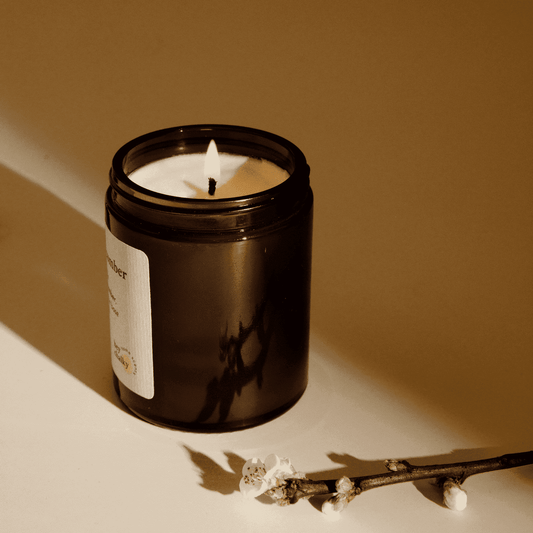 Duftkerze „Cherry Blossom“ | Kirsche & Jasmin | Handgemacht | 155g - KONSTLERIA