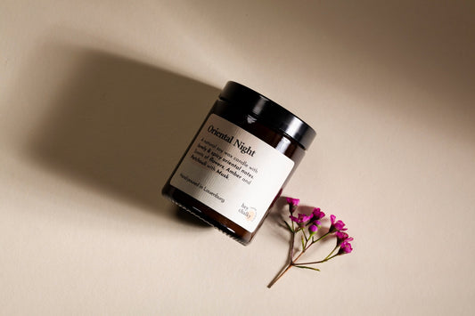 Duftkerze „Oriental Night“ | Jasmin, Rose & Amber | Handgemacht | 155g - KONSTLERIA